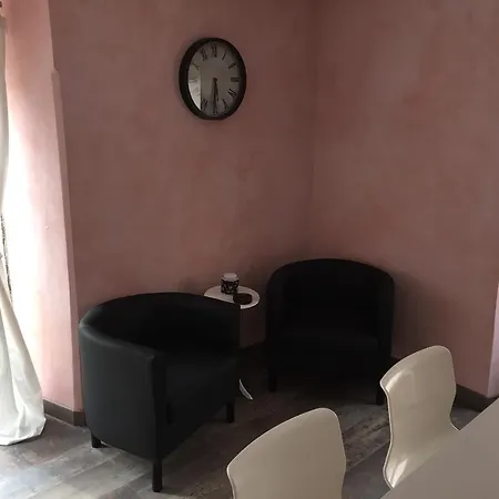 Victoria Place * Lisboa